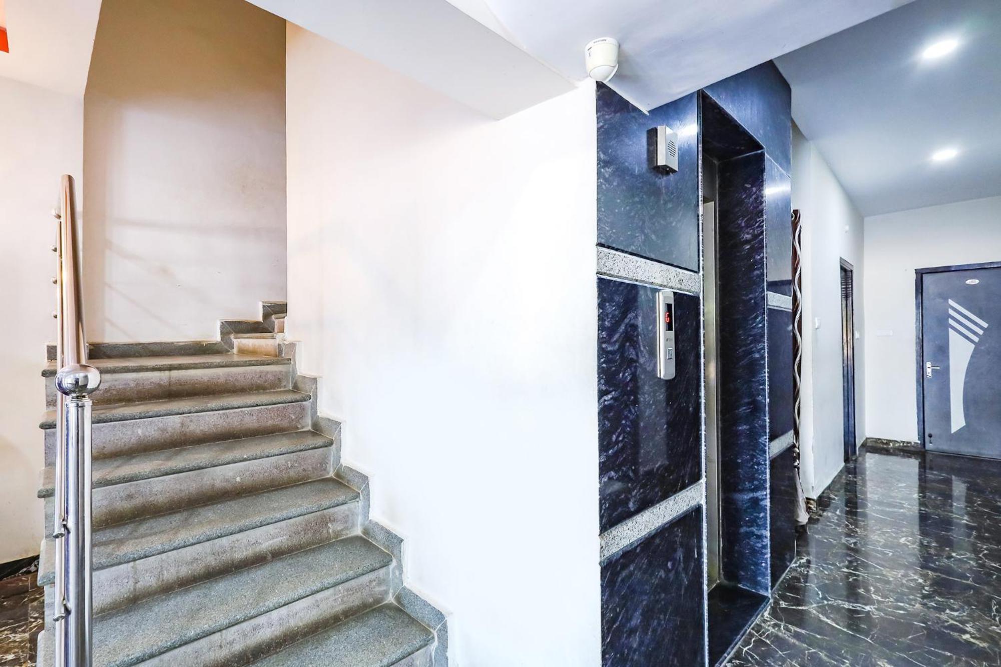 Capital O Lakshmi Residency Ξενοδοχείο Τιρουπάτι Εξωτερικό φωτογραφία