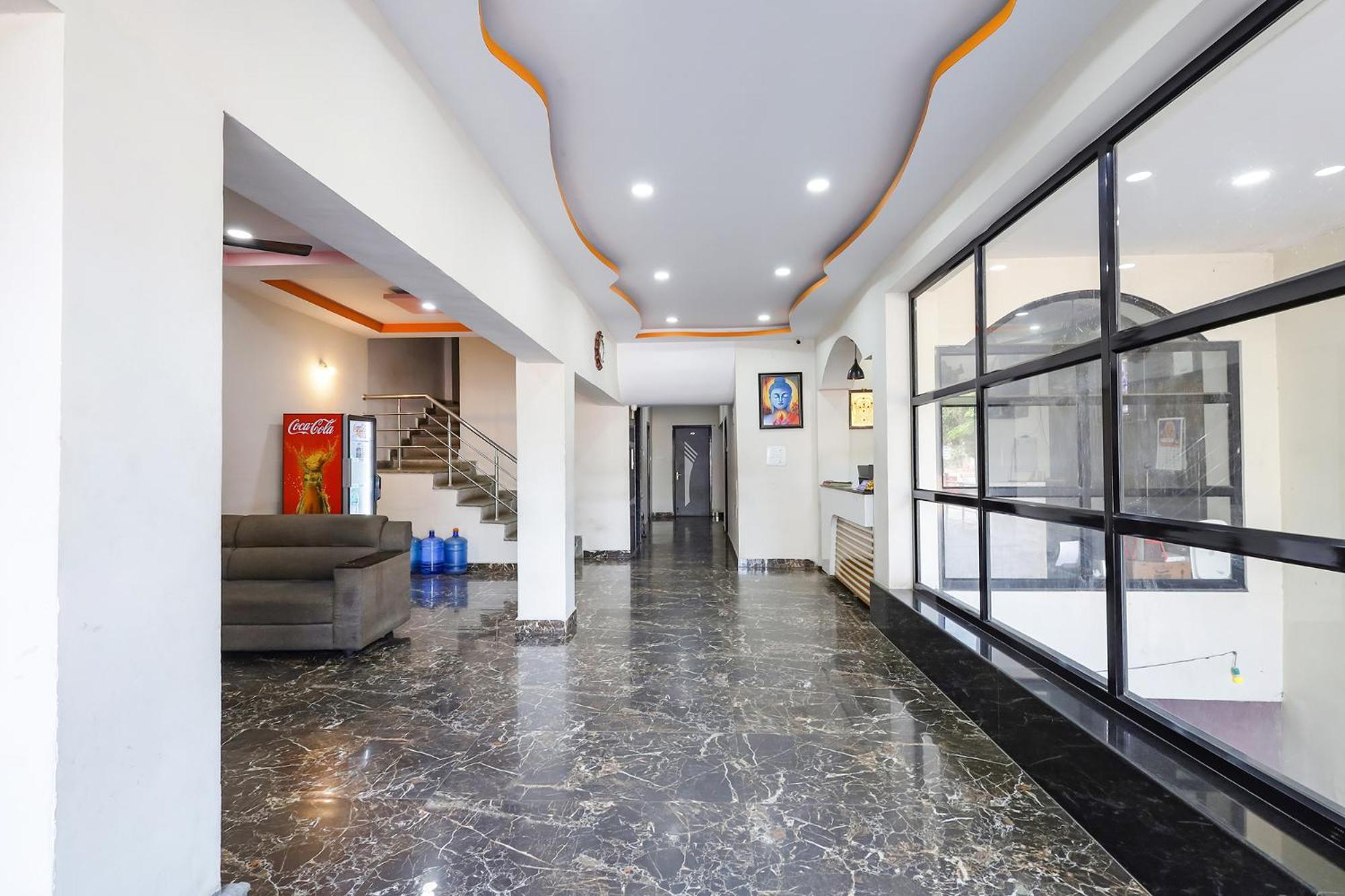 Capital O Lakshmi Residency Ξενοδοχείο Τιρουπάτι Εξωτερικό φωτογραφία
